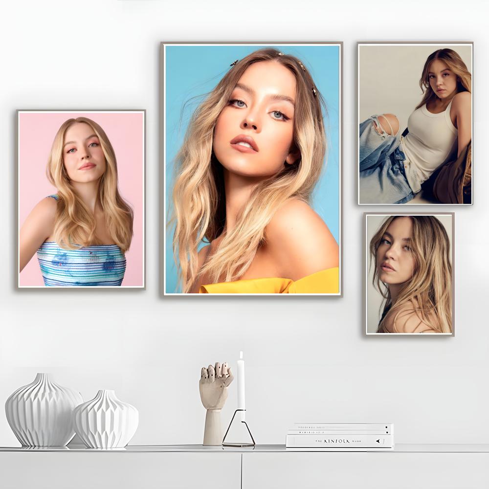 Actor S-Sydney Sweeney Poster  - Home Bar Sydney のレビューと価格